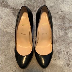 My loss your gain!!! Christian Louboutin 40